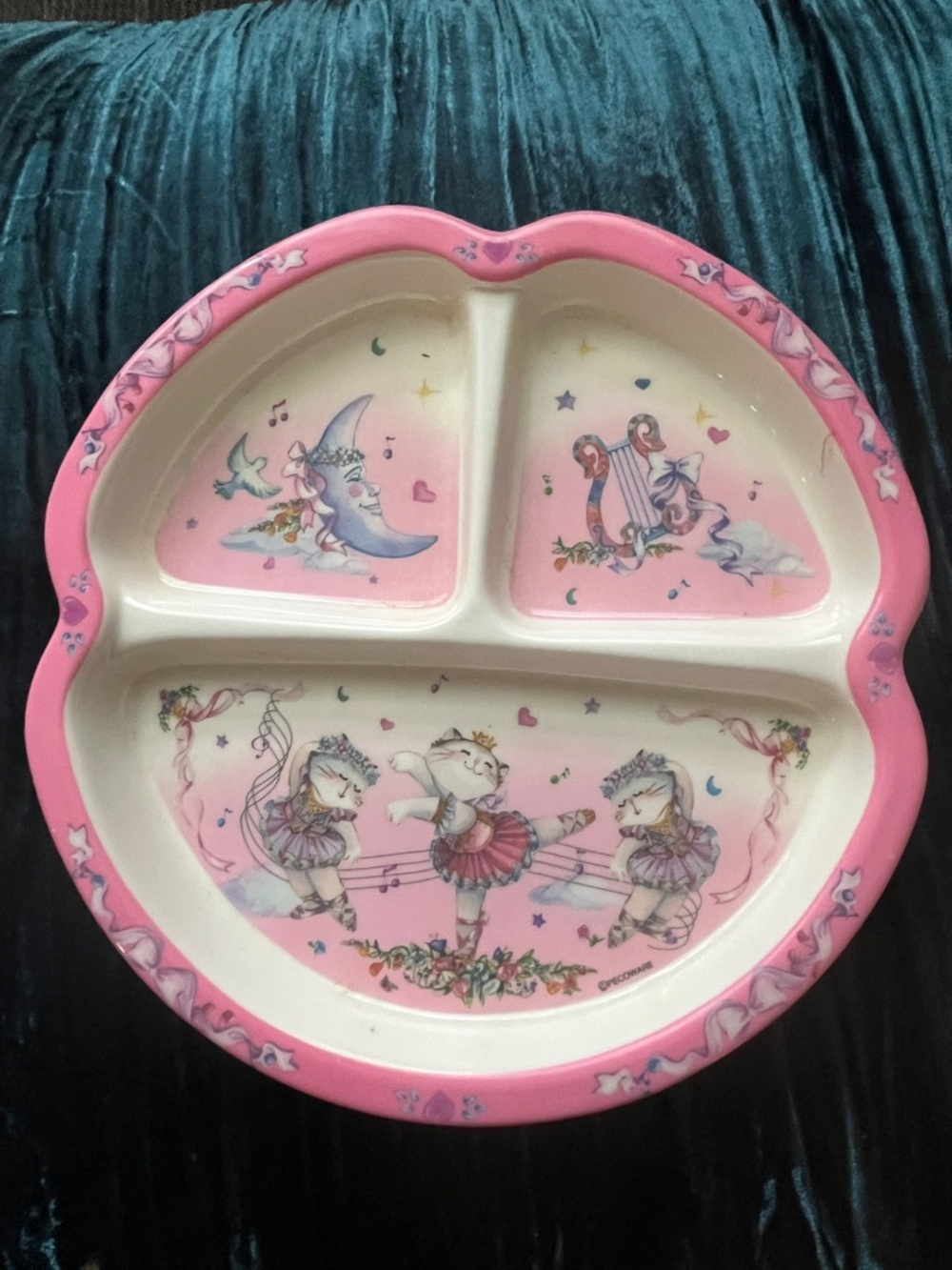 Vintage Peco Melamine Ware Divided 3 Section Childrens
Plate Pink